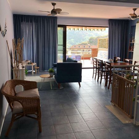 Light Blue House Apartment Letojanni Exterior photo